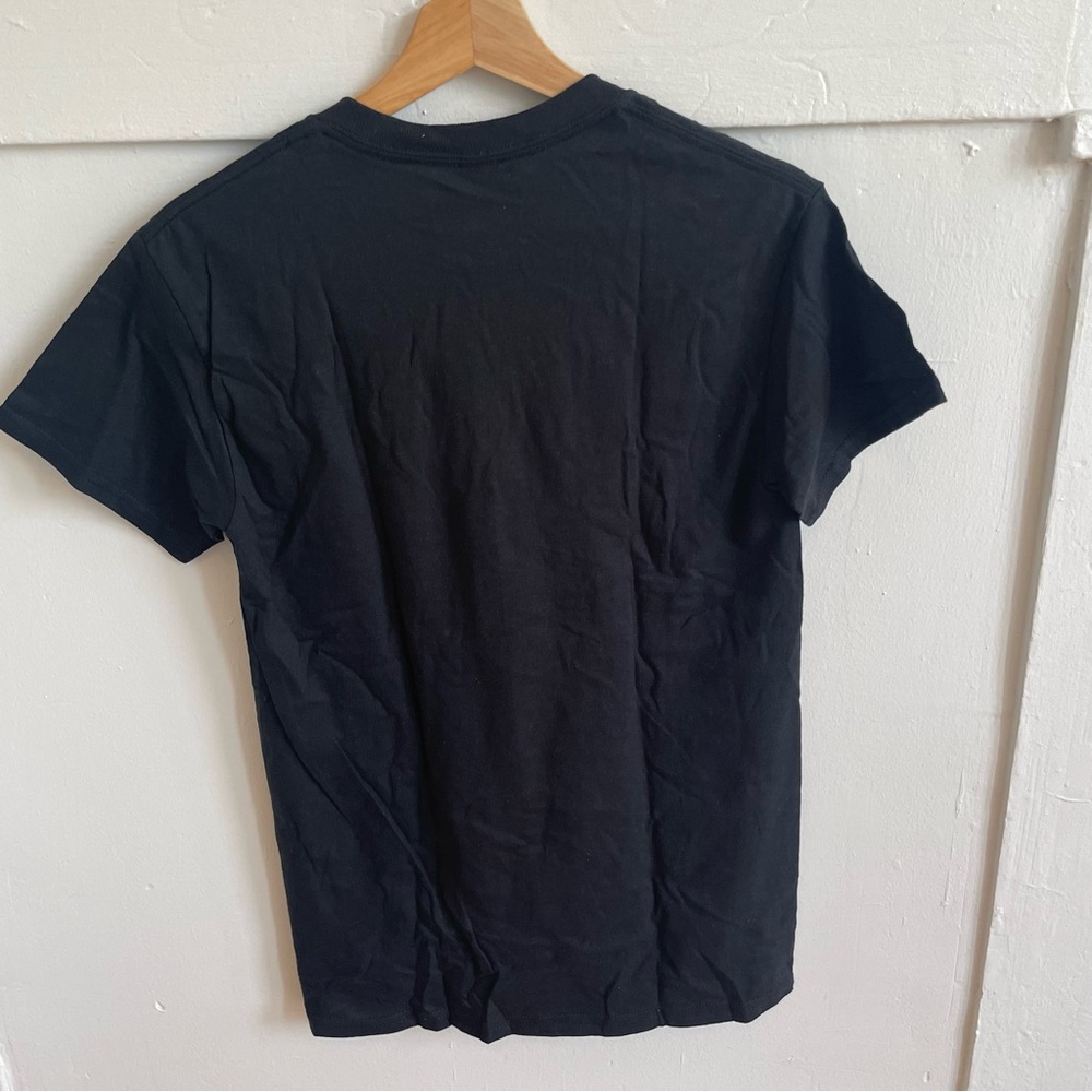 Gildan Black Graphic T-Shirt with Panda Design - Picture 3 of 5